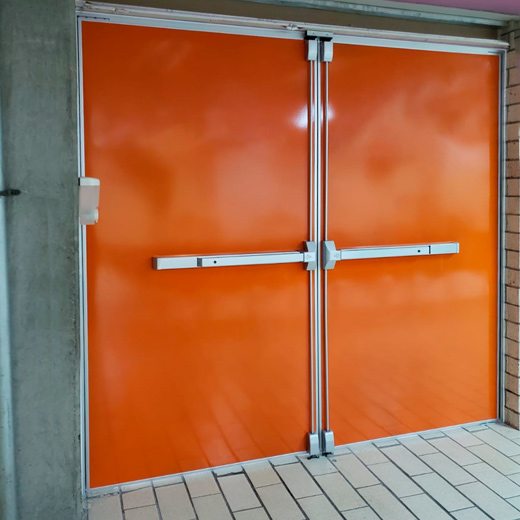 puerta doble para cines hospitales teatro